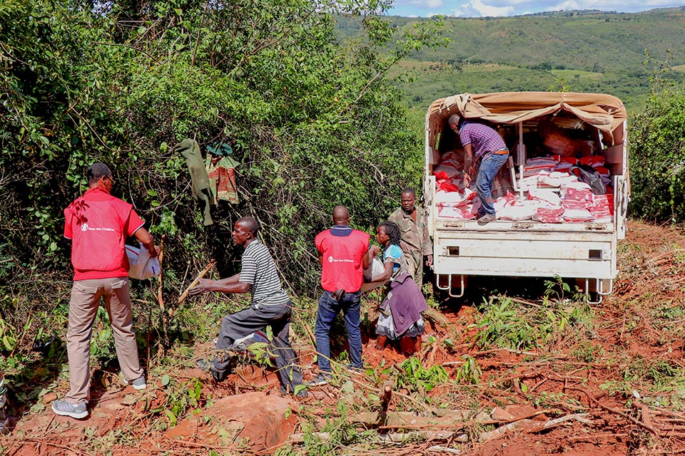 Aid for Zimbabwe after Cyclone Idai