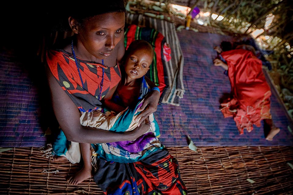 East Africa Drought 2011, mother and children