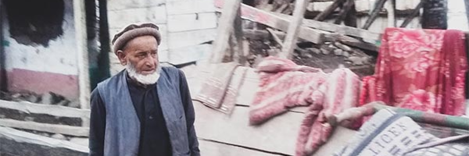 Pakistan earthquake 2015 aid