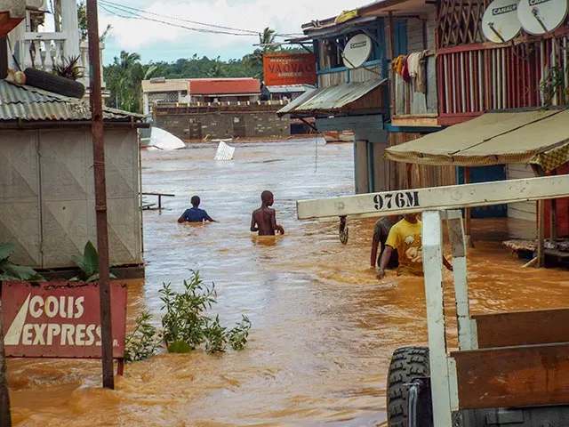 Cylone Enawo hits Madagascar