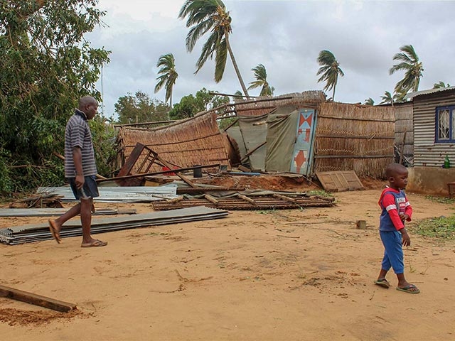Mozambique hit by cyclone