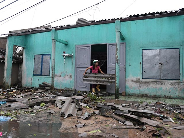 Vietnam hit by typhoon in 2017